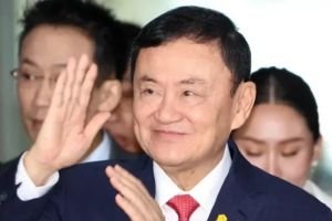 মুক্তি পেলেন থাইল্যান্ডের সাবেক প্রধানমন্ত্রী থাকসিন