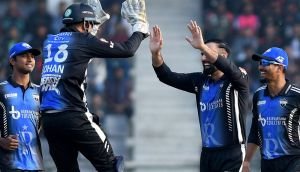 মোহাম্মদ নবিকে পেয়েই প্লে-অফের লড়াইয়ে রংপুর রাইডার্স পেয়েছে স্বস্তির নিশ্বাস!