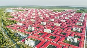 রোহিঙ্গা ক্যাম্পে সিলিন্ডার বিস্ফোরণে অগ্নিকান্ড