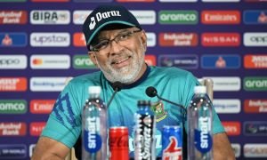 বিপিএলকে সার্কাসের সাথে তুলনা করে ঠাট্টা করলেন জাতীয় দলের কোচ, হাথুরুসিংহে