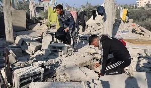 আশ্রয় নিতে আসা গাজাবাসীও রেহাই পায়নি ইসরায়েলি বাহিনীর হামলা থেকে-