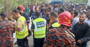 বাস-পিকআপ সংঘর্ষে নিহত  ১৪