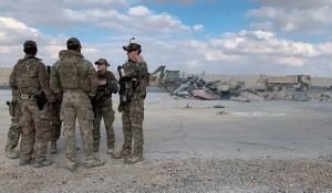 সিরিয়া ও ইরাকে একইদিনে মার্কিন সেনাঘাঁটিতে হামলা