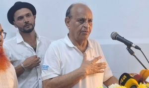 মাশরাফির অনুরোধে নড়াইলে স্বাস্থ্যমন্ত্রী