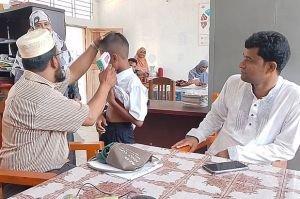 স্কুল খোলার পর শিক্ষার্থীদের মাঝে গরমজনিত কারণে অসুস্থতা লক্ষণীয়