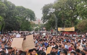 ৩০ জুন পর্যন্ত আলটিমেটাম দিয়েছেন শিক্ষার্থীরা