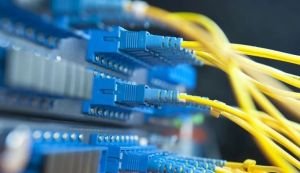 সারাদেশে বিঘ্ন হচ্ছে ইন্টারনেট সেবা