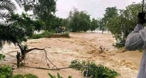 বন্যার শঙ্কা , ডুবে যেতে পারে ৪ জেলা